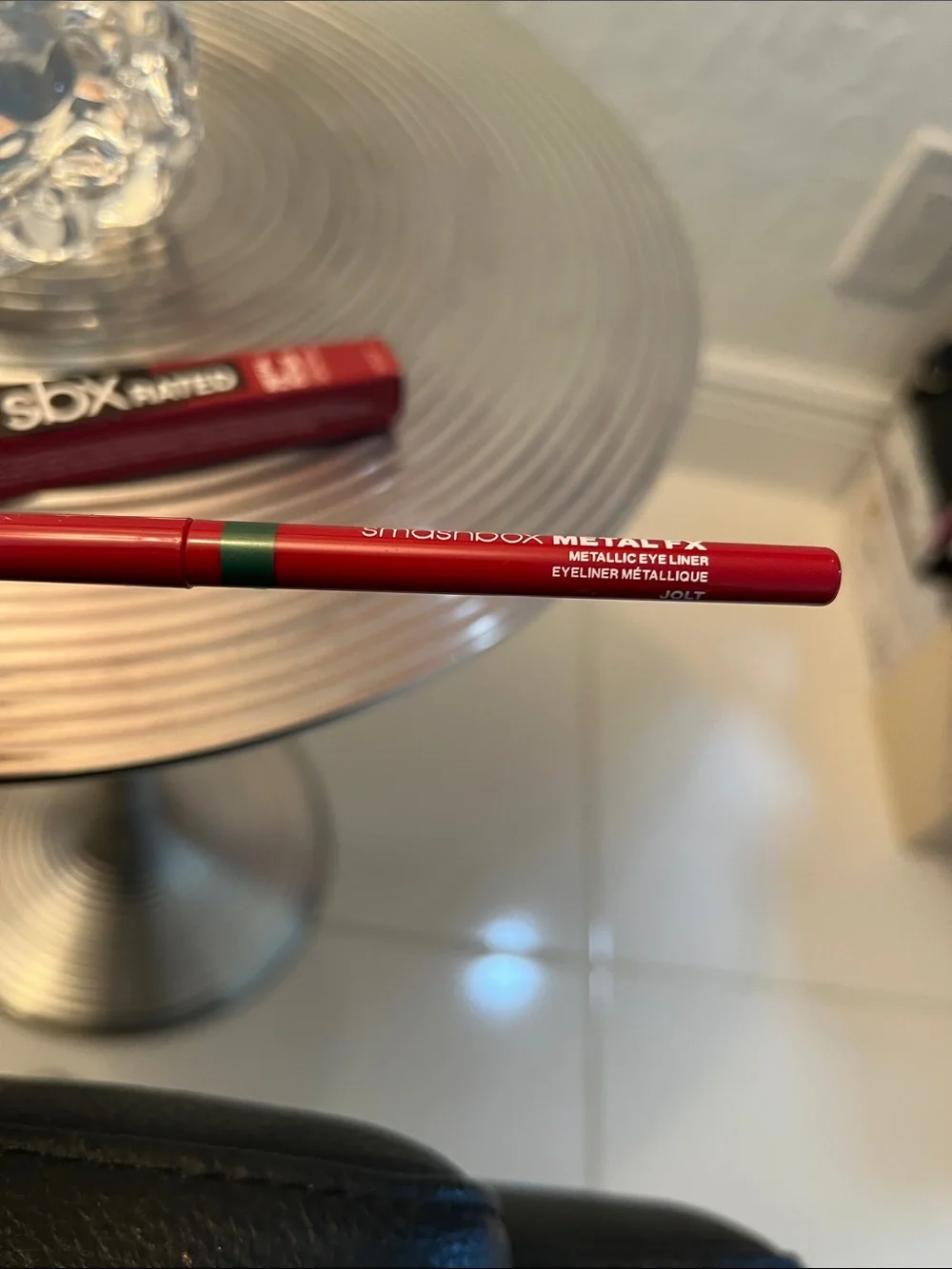 Smashbox SBX Rated Metallic Eyeliner in Jolt color